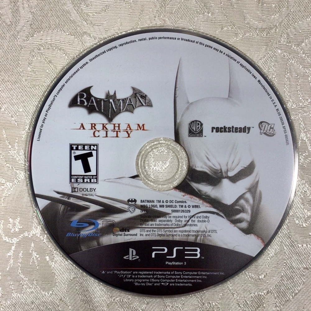 PS3 Batman Arkham City Video Game - Rated T - Picture 4 of 5